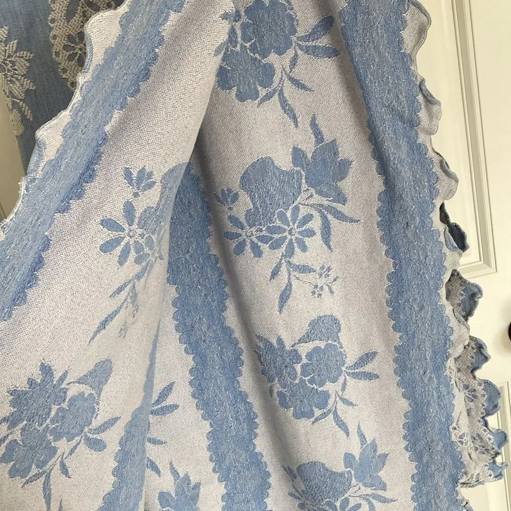 Cottagecore Tablecloth 74x96